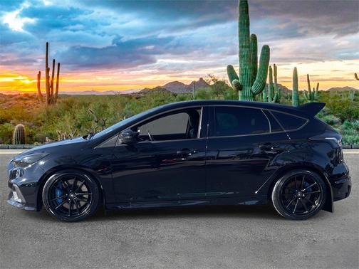 2017 Ford Focus RS Base