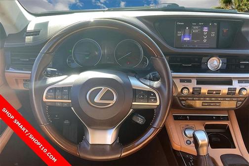 2016 Lexus ES 300h Base