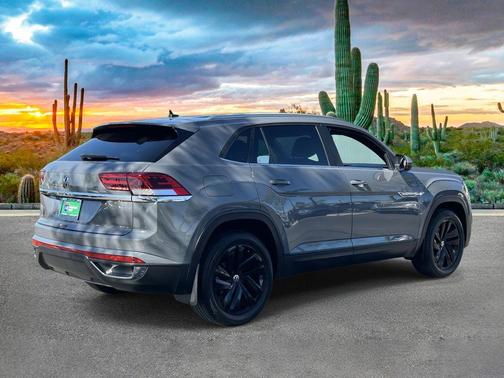 2021 Volkswagen Atlas Cross Sport 2.0T SE w/Technology