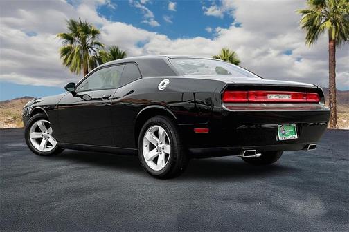 2013 Dodge Challenger SXT