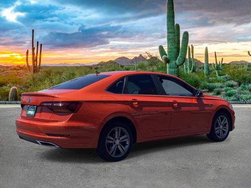 Habanero Orange Metallic 2019 Volkswagen Jetta 1.4T R-Line