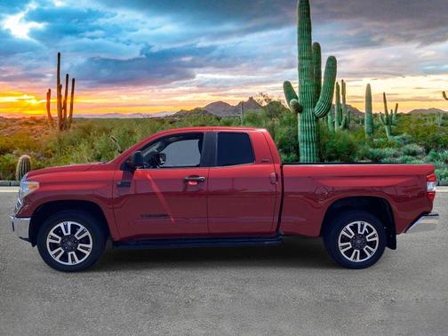 Barcelona Red Metallic 2014 Toyota Tundra SR5