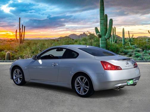 2009 INFINITI G37 Journey