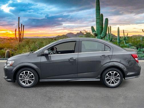 Nightfall Gray Metallic 2020 Chevrolet Sonic LT