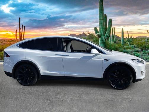 2020 Tesla Model X Long Range Plus