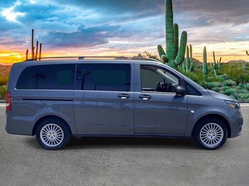Flint Gray Metallic 2018 Mercedes-Benz Metris Base