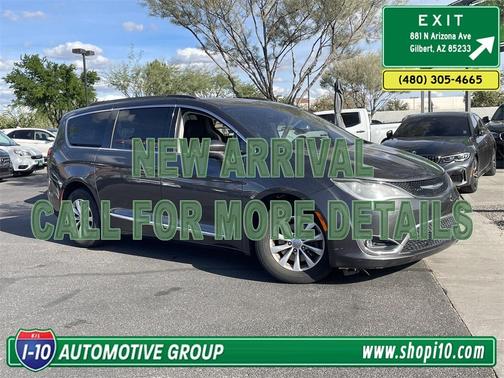 2017 Chrysler Pacifica Touring-L