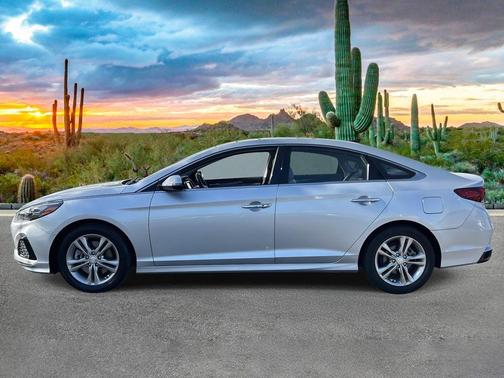 2018 Hyundai SONATA Limited