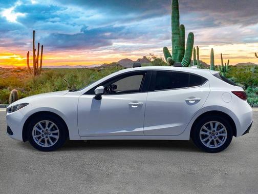 Snowflake White Pearl 2016 Mazda Mazda3 i Touring