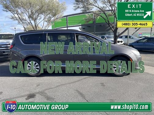 2017 Chrysler Pacifica Touring-L