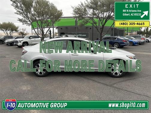 2015 Honda Civic Hybrid Base (CVT)