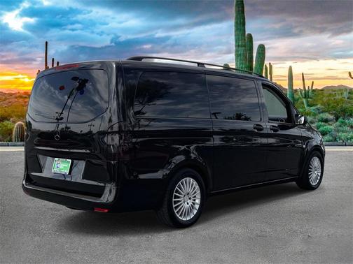 2018 Mercedes-Benz Metris Base