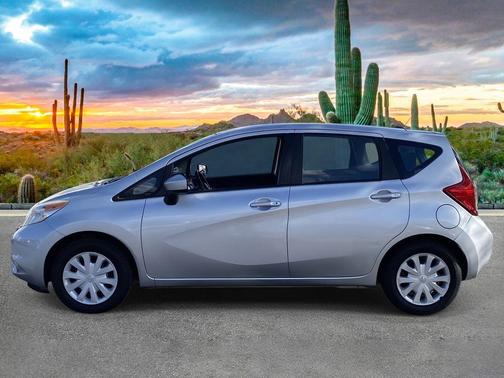 2016 Nissan Versa Note SV