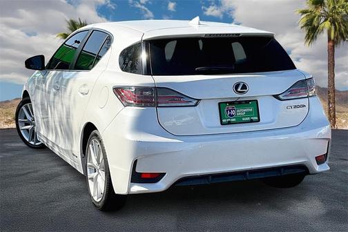2016 Lexus CT 200h Base