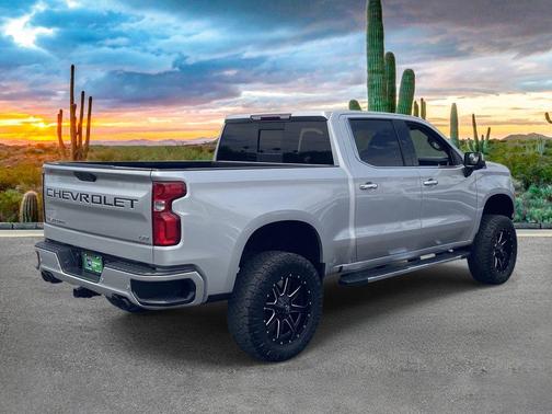 Silver Ice Metallic 2019 Chevrolet Silverado 1500 LTZ