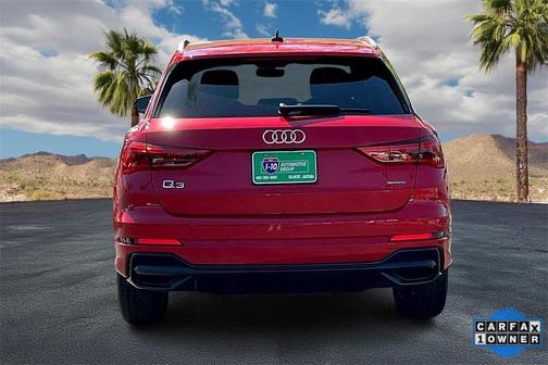 2022 Audi Q3 45 S line Premium