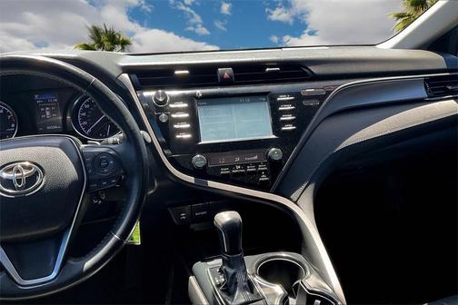 2019 Toyota Camry SE