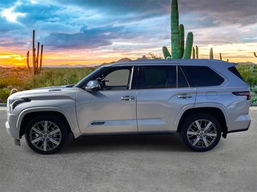 2023 Toyota Sequoia Capstone
