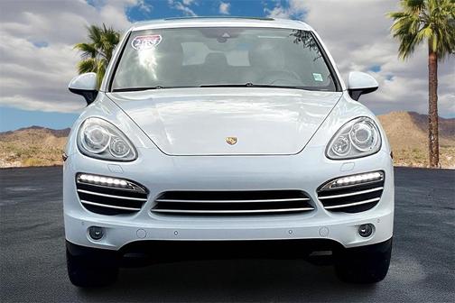 2014 Porsche Cayenne Platinum Edition