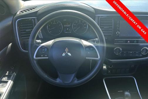 2019 Mitsubishi Outlander ES