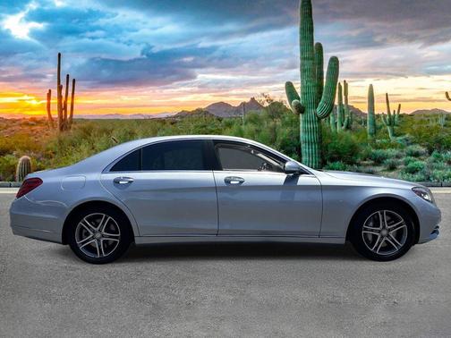 Diamond Silver Metallic 2016 Mercedes-Benz S-Class S 550