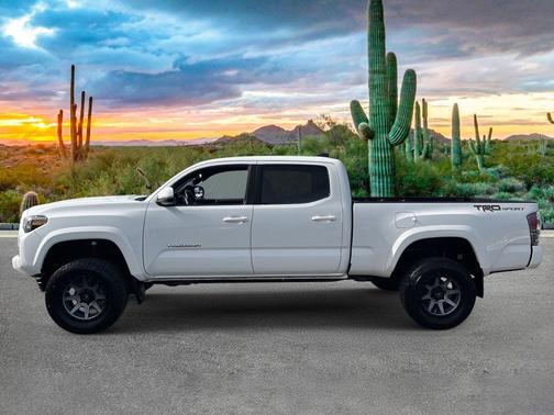 2020 Toyota Tacoma TRD Sport