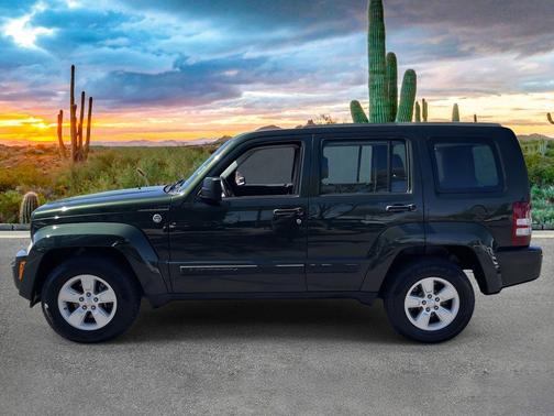 2011 Jeep Liberty Sport