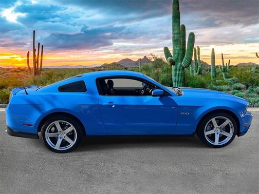 2012 Ford Mustang GT Premium