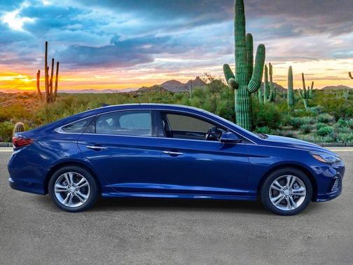 2018 Hyundai SONATA Limited