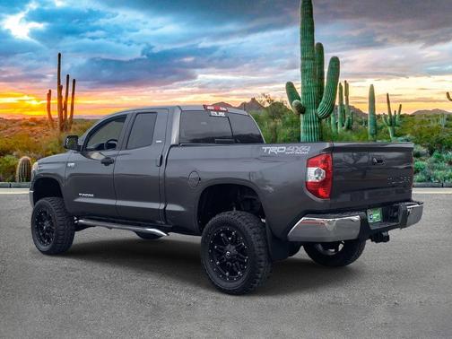 2014 Toyota Tundra SR5