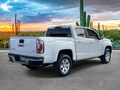 2017 GMC Canyon SLE