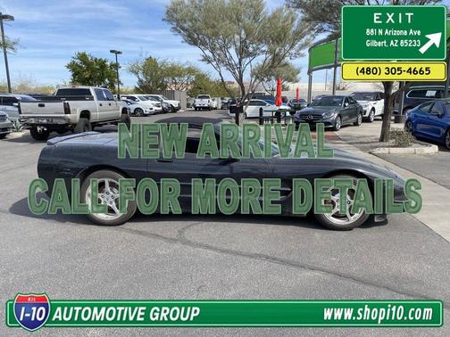 2004 Chevrolet Corvette Base