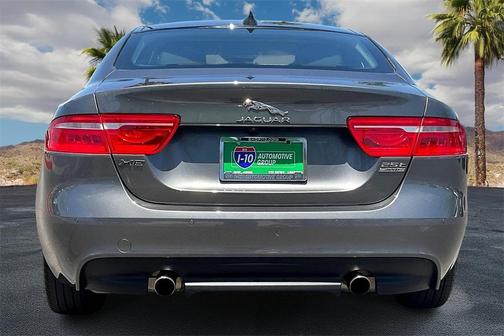 2018 Jaguar XE 25t Premium