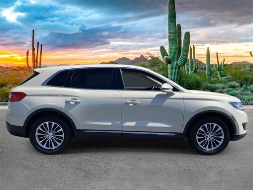 2016 Lincoln MKX Select