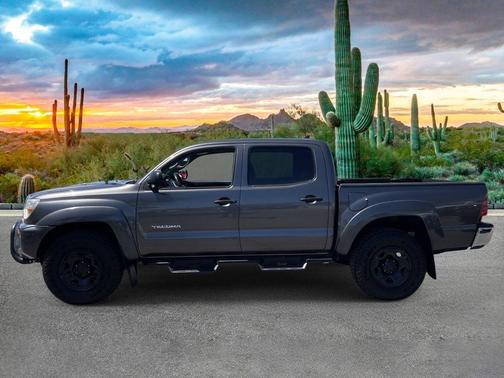 Magnetic Gray Metallic 2015 Toyota Tacoma