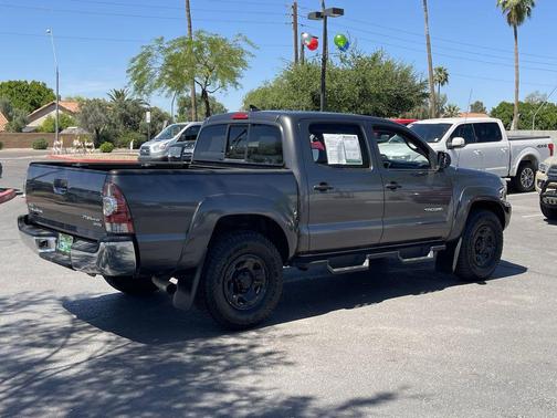 2015 Toyota Tacoma 