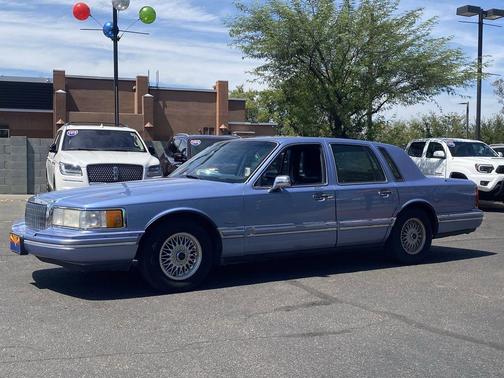 1994 Lincoln Town Car Executive