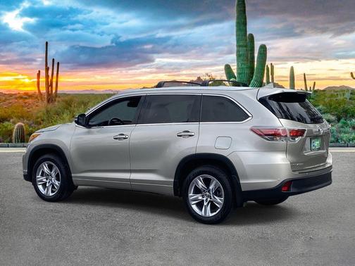 2016 Toyota Highlander Limited Platinum