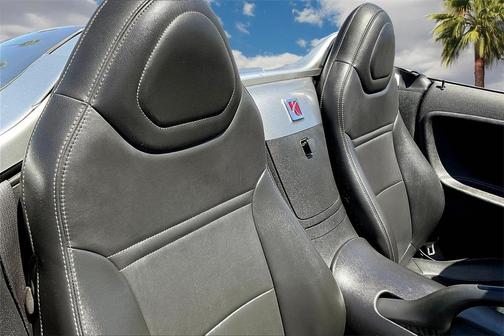 2007 Saturn Sky Base