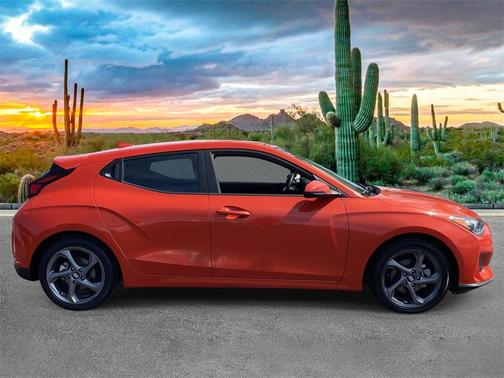 2019 Hyundai Veloster 2.0