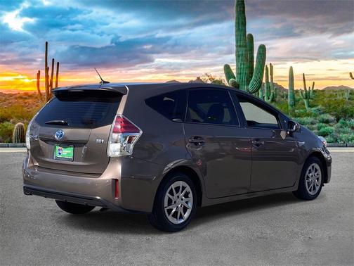 2015 Toyota Prius v Four