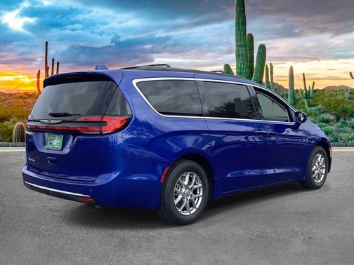 2021 Chrysler Pacifica Touring