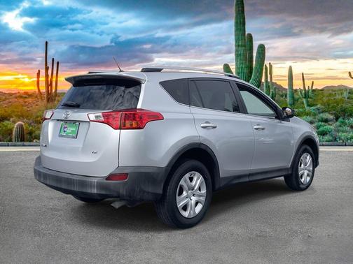 2013 Toyota RAV4 LE