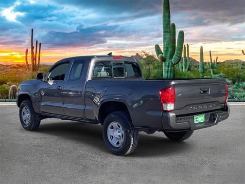 2017 Toyota Tacoma SR