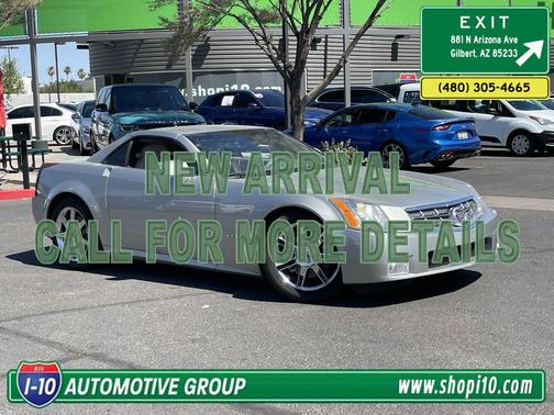 Light Platinum 2005 Cadillac XLR Base