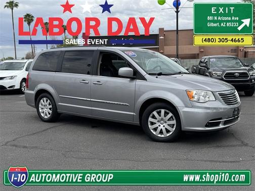 2014 Chrysler Town & Country Touring