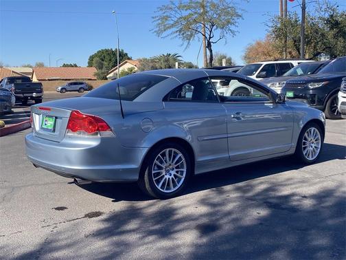 2006 Volvo C70 T5