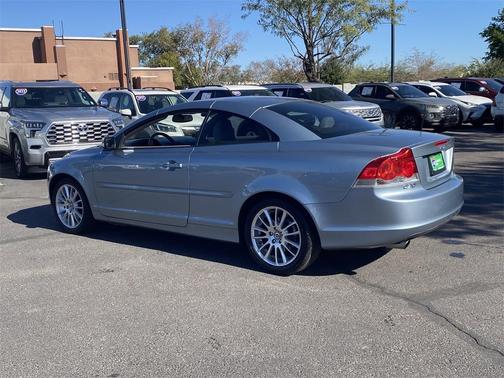 2006 Volvo C70 T5
