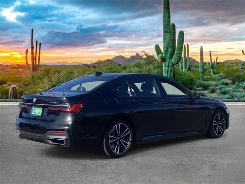 2022 BMW 750 i xDrive