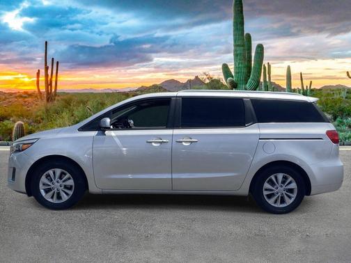 Bright Silver 2017 Kia Sedona LX